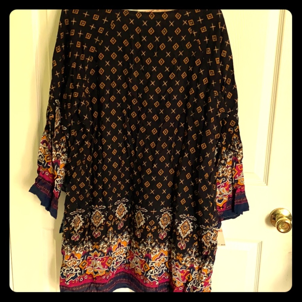 Cute dress!